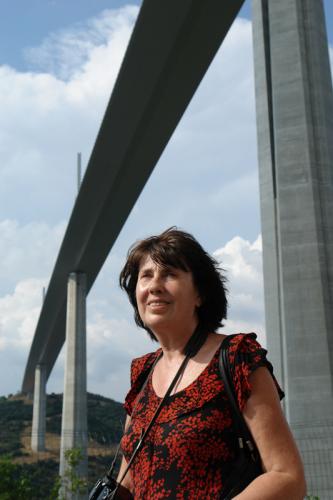 Januszkiewicz Kr wiadukt Millau 6542.jpg